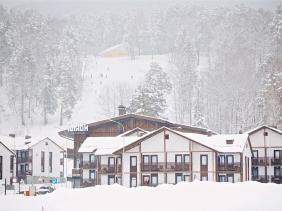 Горный Алтай : Всесезонный курорт Манжерок 
