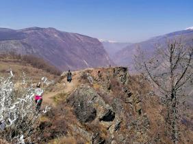 Горный Алтай : Экскурсии и трансфер по Алтаю на Лендкрузер : На перевале Кату-Ярык