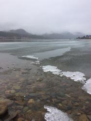 Отдых на Алтае : Телецкое озеро : Лед тает