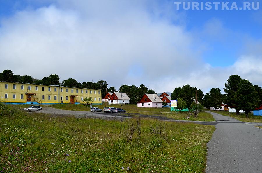 Гостиница Лена и коттеджи на базе Семинский перевал