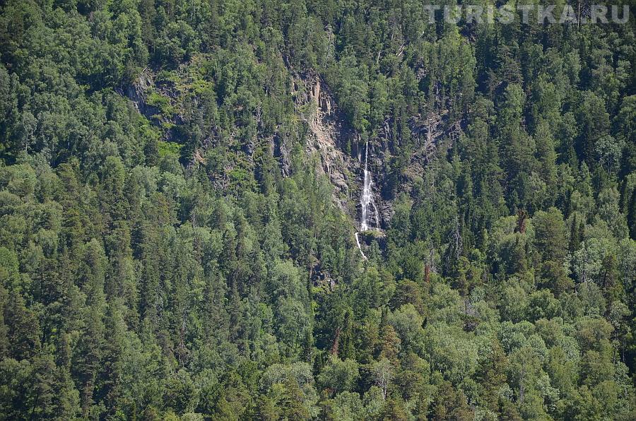 Водопад Малый Корбу