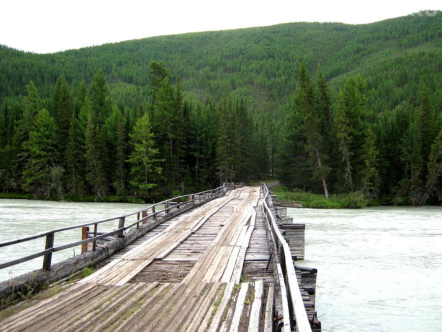 Мост через Аргут на пути к степи Самаха