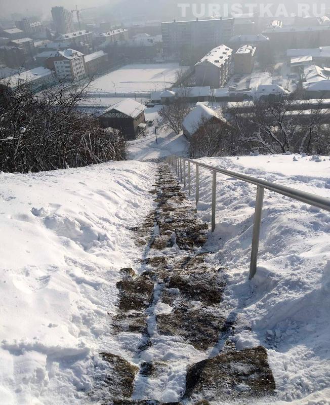 Каменная тропа на гору Тугая