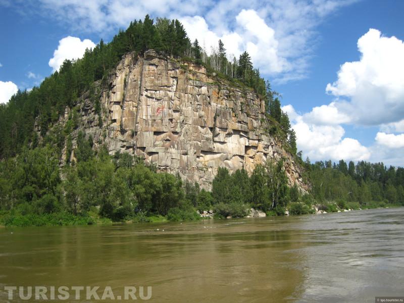 Скала Иконостас рафтинг река Бия Горный Алтай тур 2022 г
