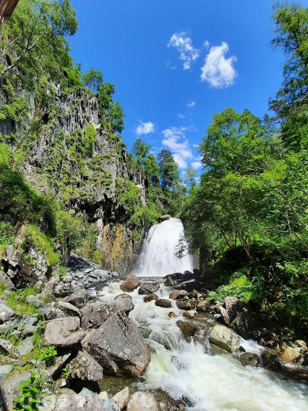 Водопад Корбу Телецкое озеро