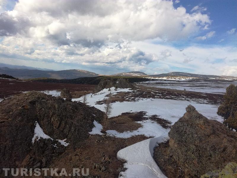 Семинский перевал вблизи горы Сарлык