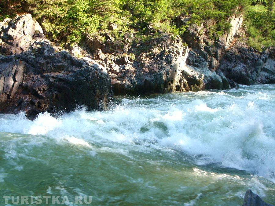 Порог Девичьи плесы на реке Кумир