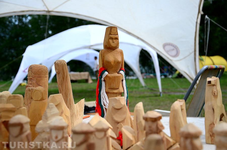 Мастре-класс «Деревянные фигурки топором»