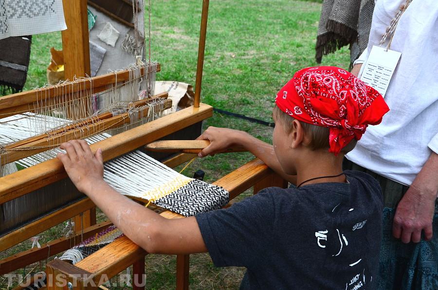 Ручное ткачество