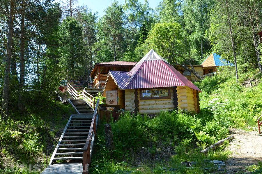 Дорожка от Телецкого озера к водопаду Чоодор