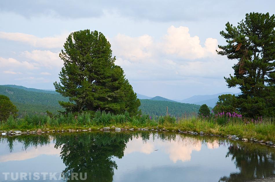 Вид от базы Динамо на Семинском перевале