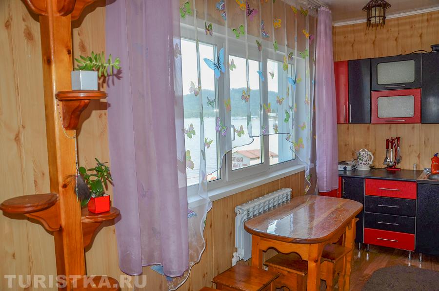 Дом №1, кухня