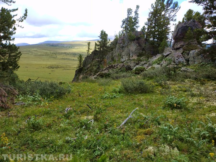 Скалы Ласточкино гнездо 