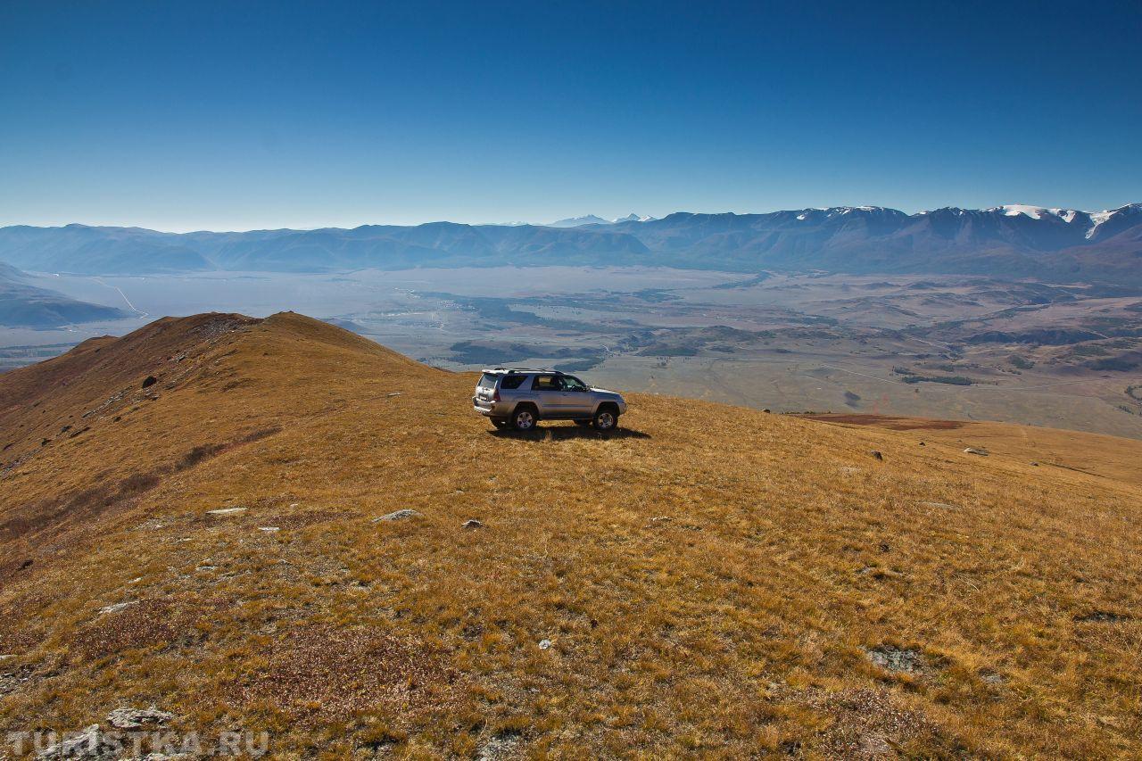 Золотая осень 2024. Вид на Курайскую степь с Курайского хребта