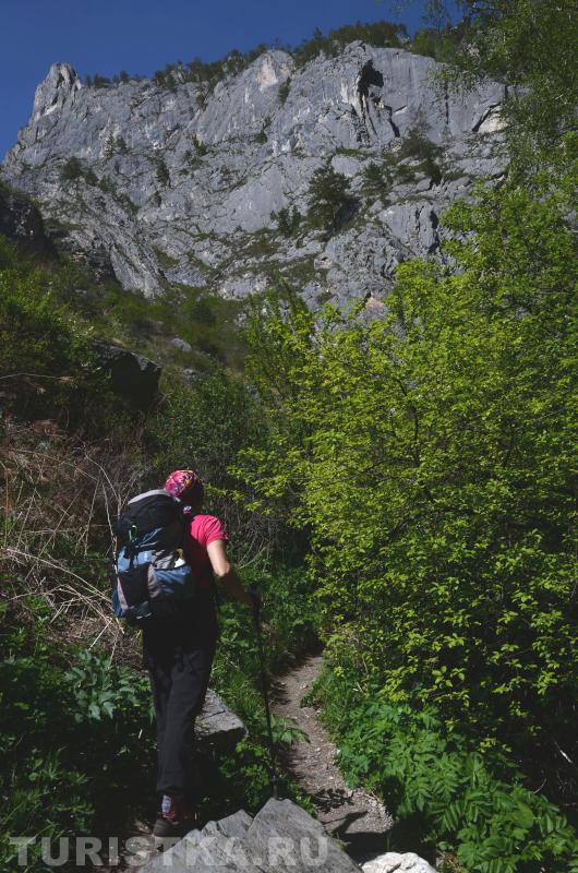 Тропа к Водопаду Че-Чкыш