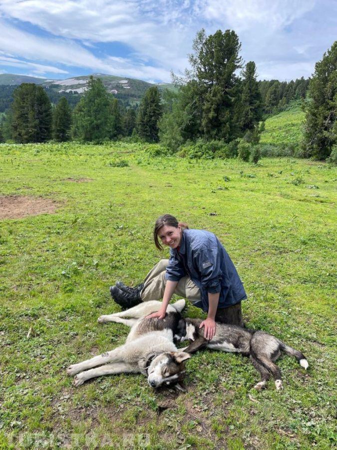 Смехотурики 2025. Автор Билас Маргарита, по дороге на Каракольские озера