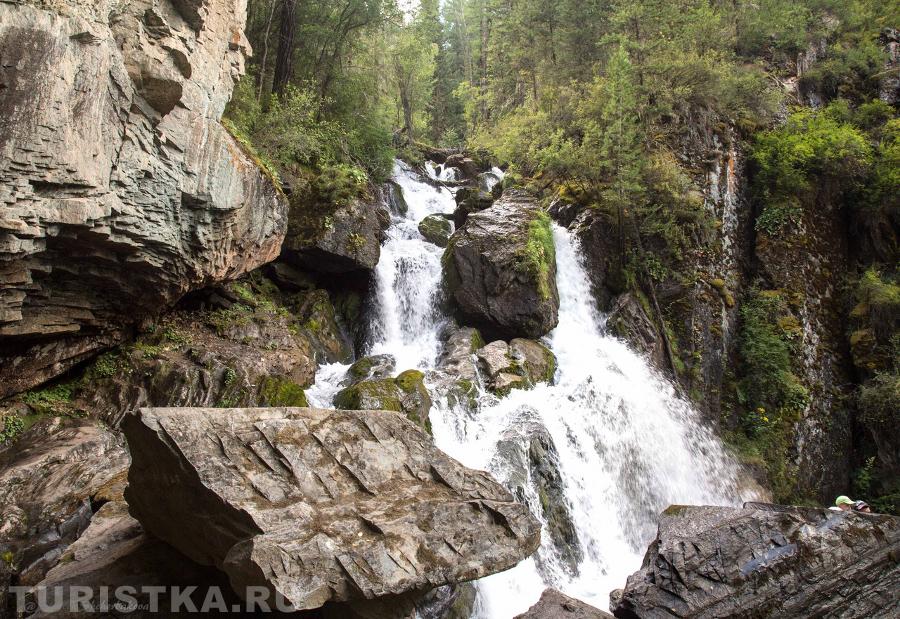 Большой Уларский водопад 