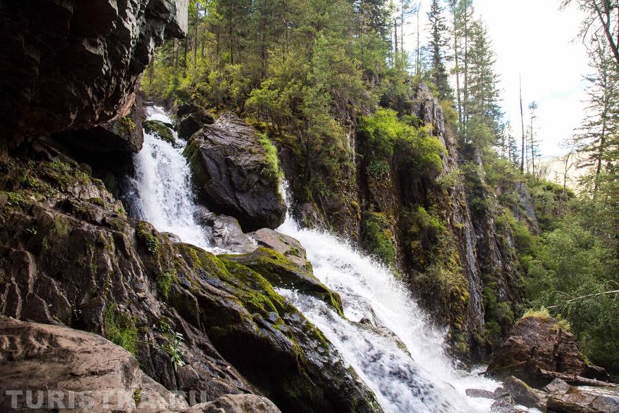Большой Уларский водопад 
