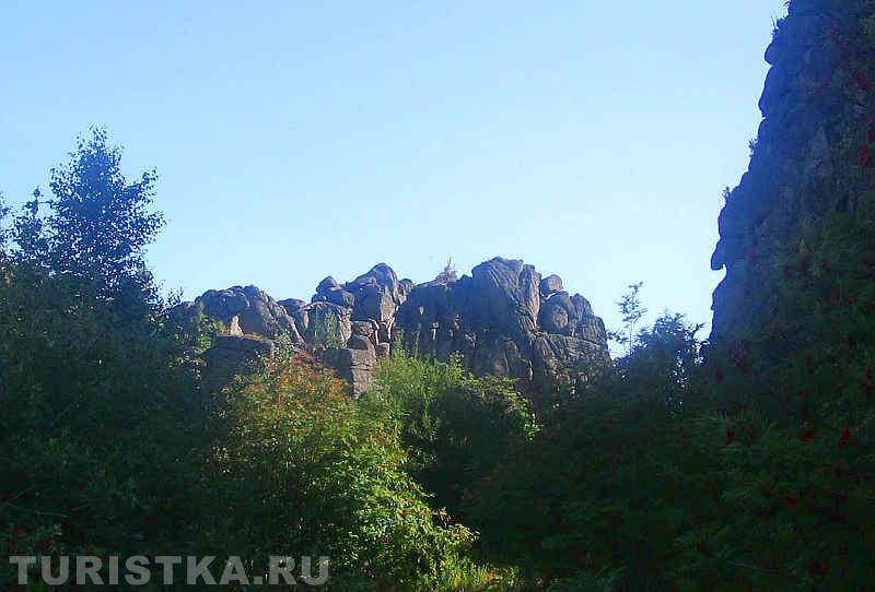 Причудливые скалы