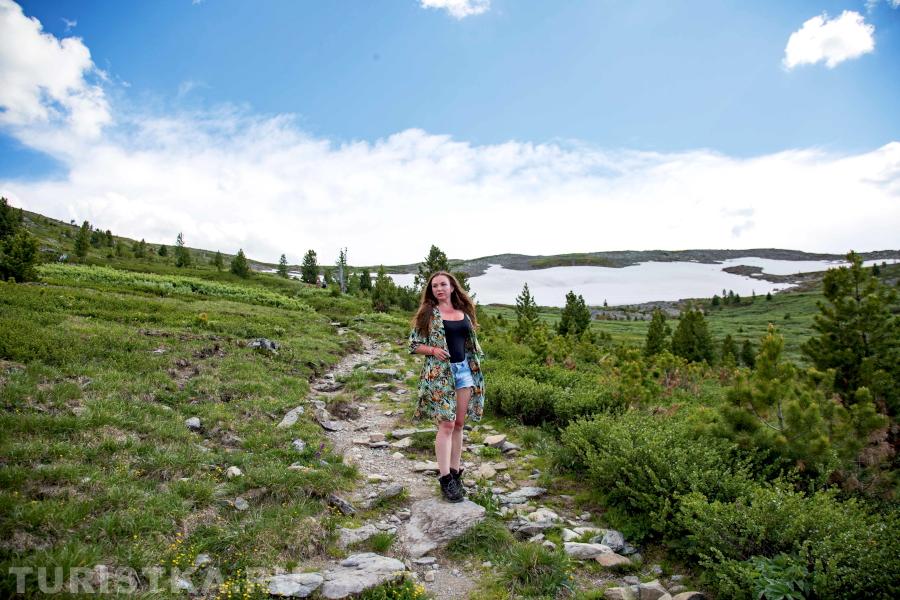 Тропа на перевал Багаташ