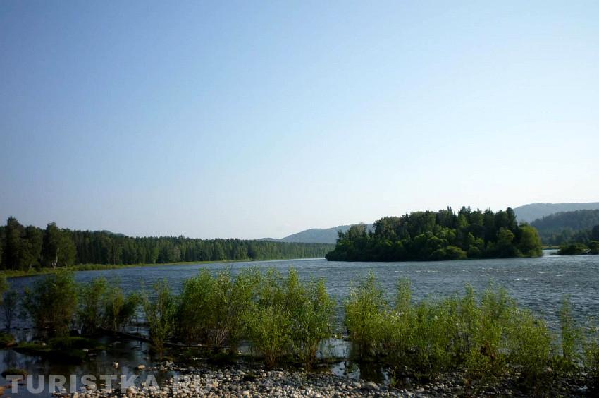 Бия на окраине Турочака