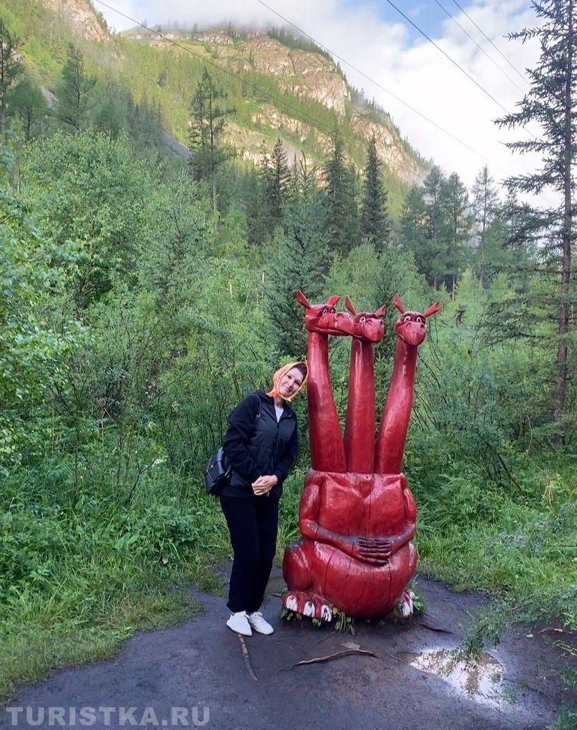 "Там на неведомых дорожках..., или кого на Алтае только не встретишь!",  в районе Гейзерного озера