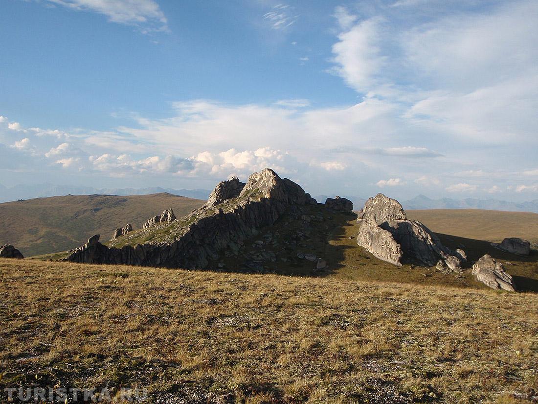 Хребет Ящера