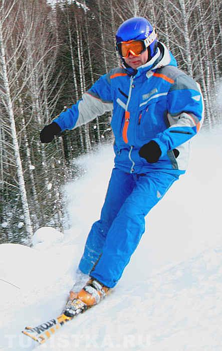 Катание на горных лыжах