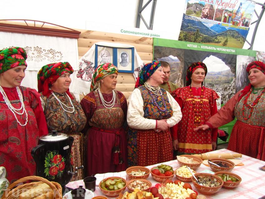 Выставочные стенды районов