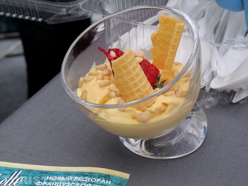 Приготовление мороженого на жидком азоте