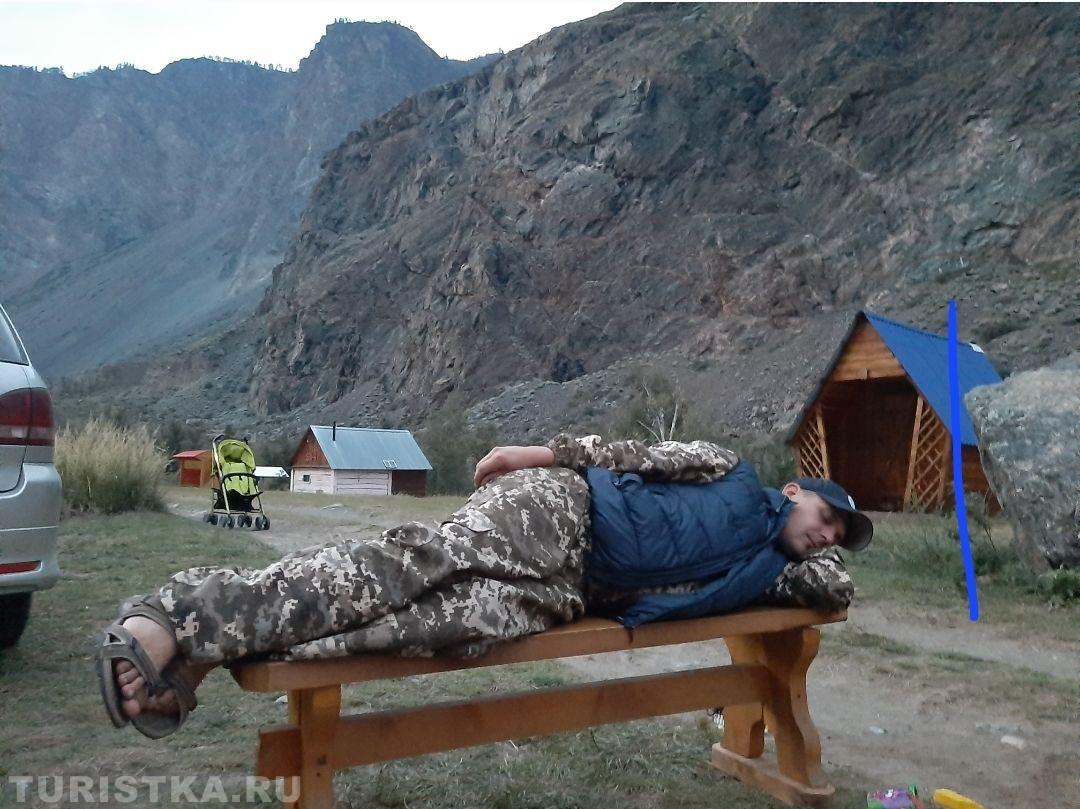 "- Дорогой, ты ребёнка усыпил? - Ага ...", Чулышманская долина