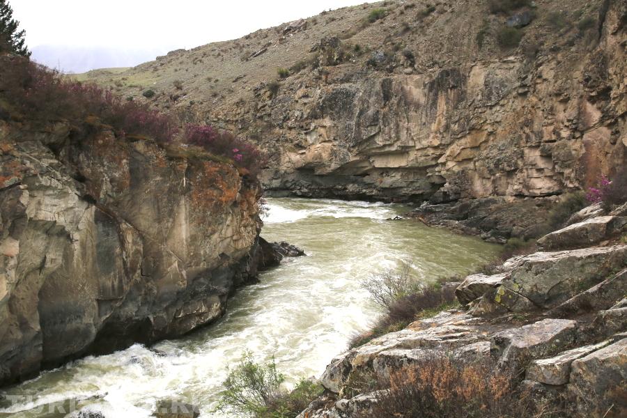 Порог Горизонт.