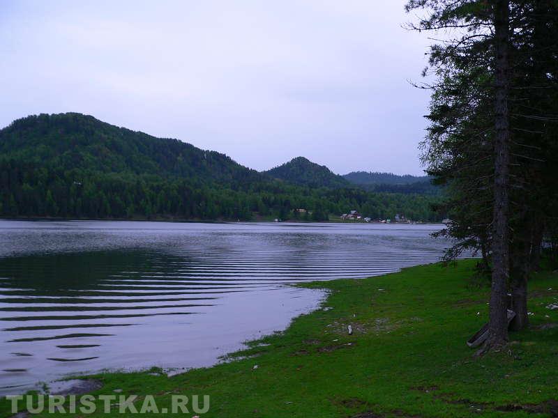 Берег Телецкого озера