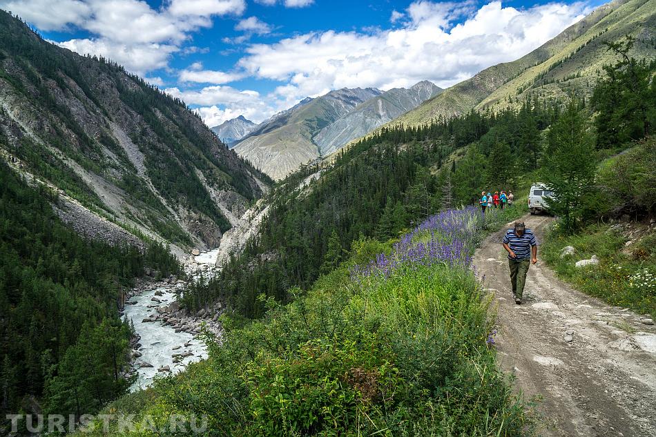 Начало Карагемского прорыва, вид с дороги, взгляд вниз по течению