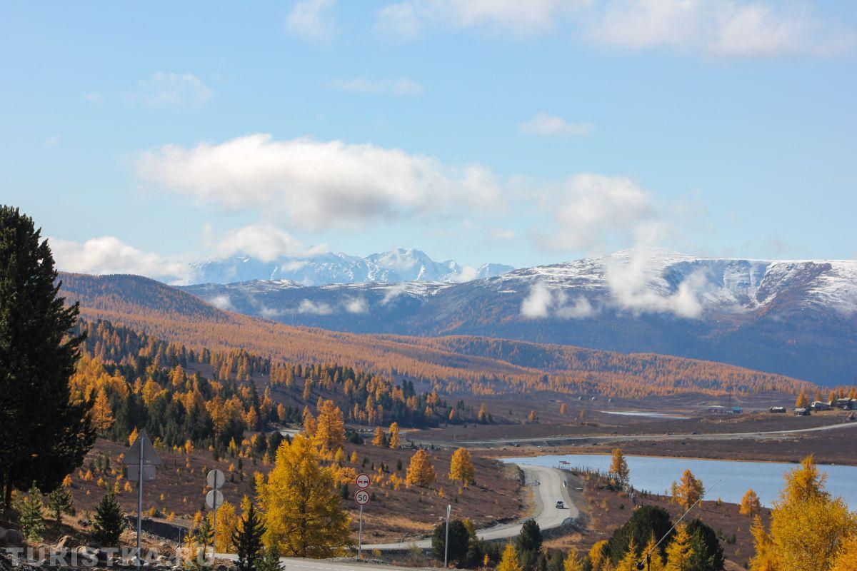 Алтай. Улаганский тракт озеро Узункёль