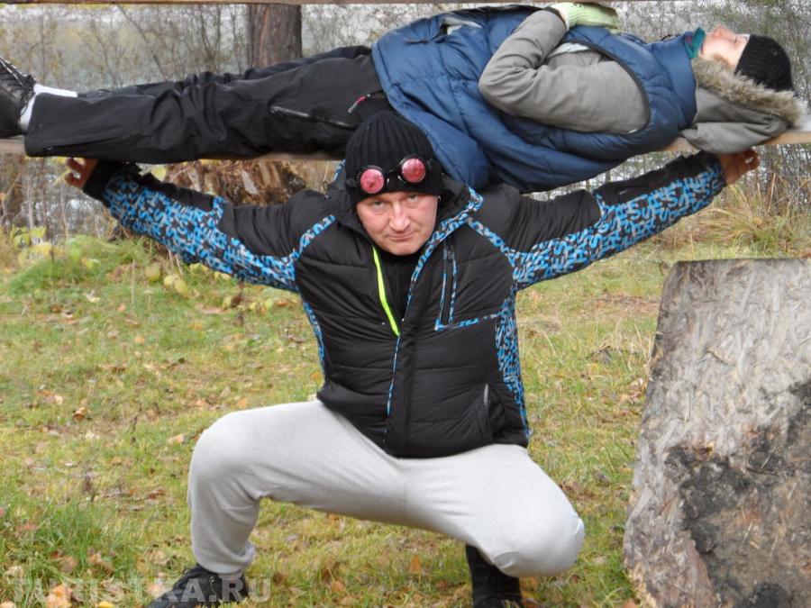 "Друг во сне не бросит";