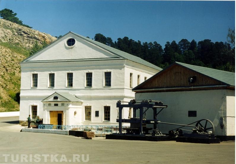 Колыванский камнерезный завод