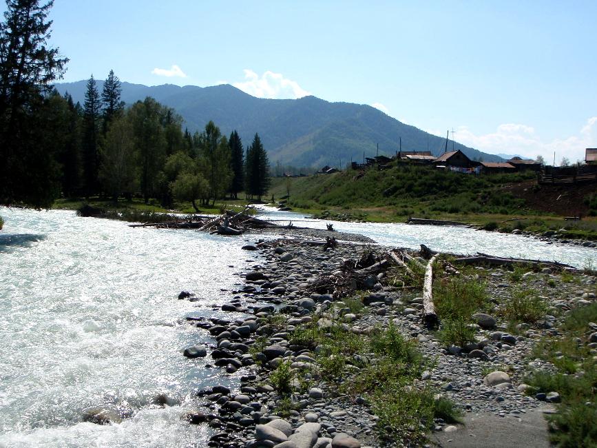 Речка у села Кучерла. Алтай