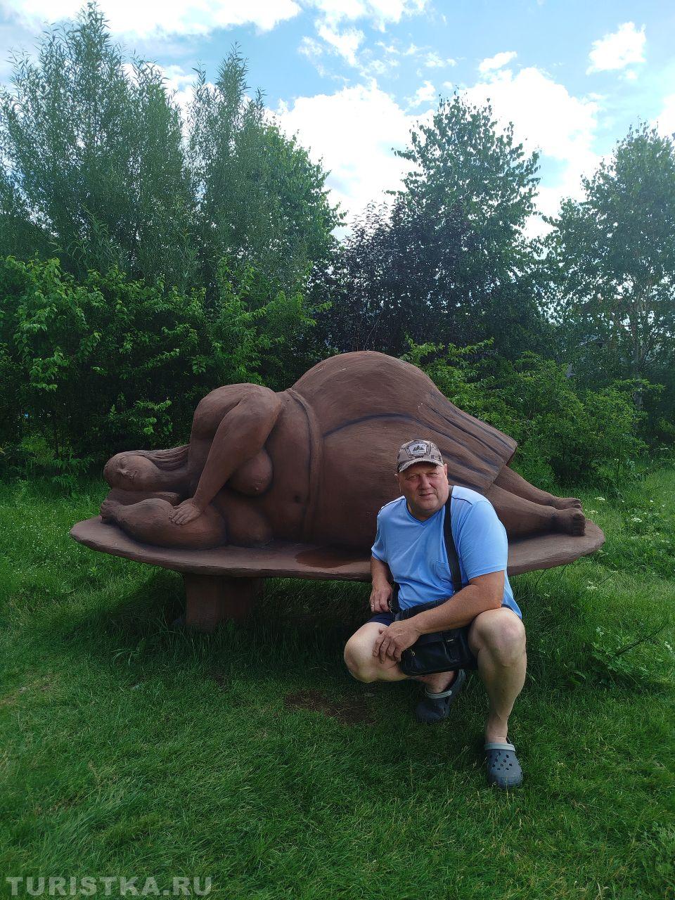 "Ты сладко спишь, а я шепчу тебе, родная", сделано 12 июля 2025 г. Палеопарк, с. Элекмонар.