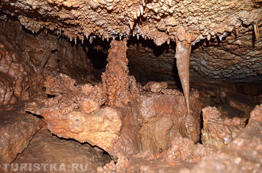 Сталактиты и сталагмиты
