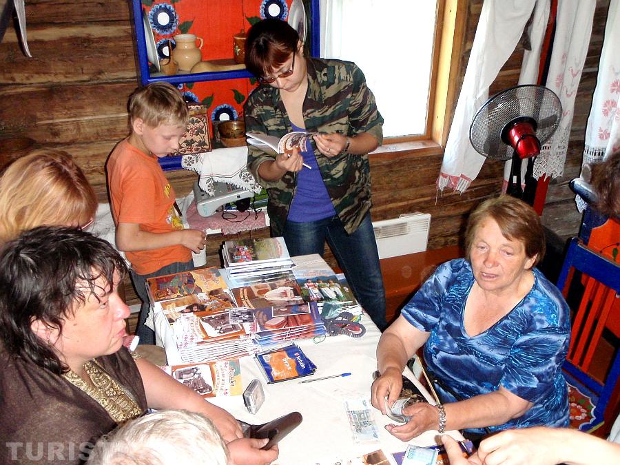 Лариса Павловна Кучуганова - замечательный рассказчик в музее строверов