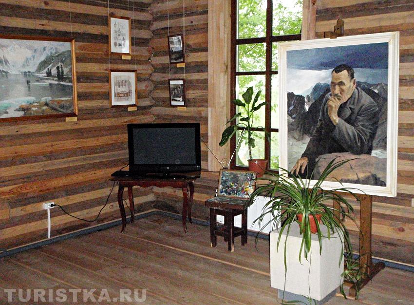 Картины в мастерской