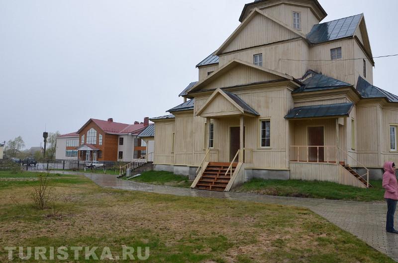 Музей Золотухина и Храм