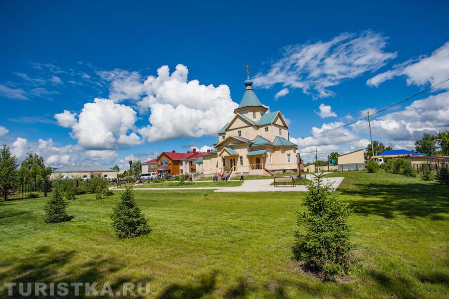 Храм в Быстром Истоке