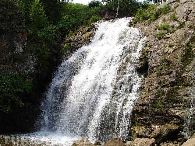 Пещерский водопад