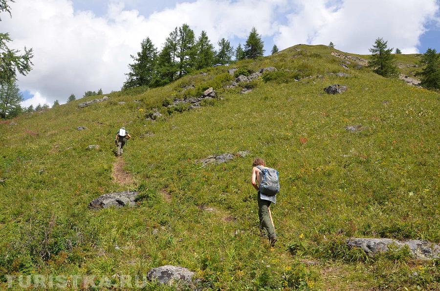 Подъем на Пирамиду после лесного участка 