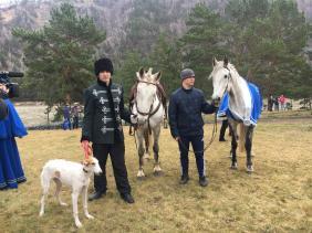 Праздники на Алтае: Цветение маральника 2018: Бирюзовая Катунь