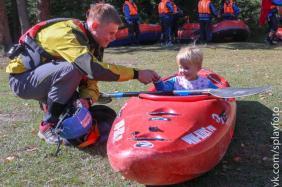 Алтай : Фотоконкурс : Смехотурики 2025 : Дядь, забьемся, что я лучше гребу Чибитская поляна