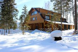 Туркомплекс Тура, вид на дом. Алтай