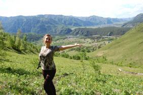 #Смехотурики2019 : Автор Ольга Афонина, гора Верблюд, Алтай.                                                         Ты счастлив и нем,                                И только немного завидуешь тем,                                Другим, у которых 